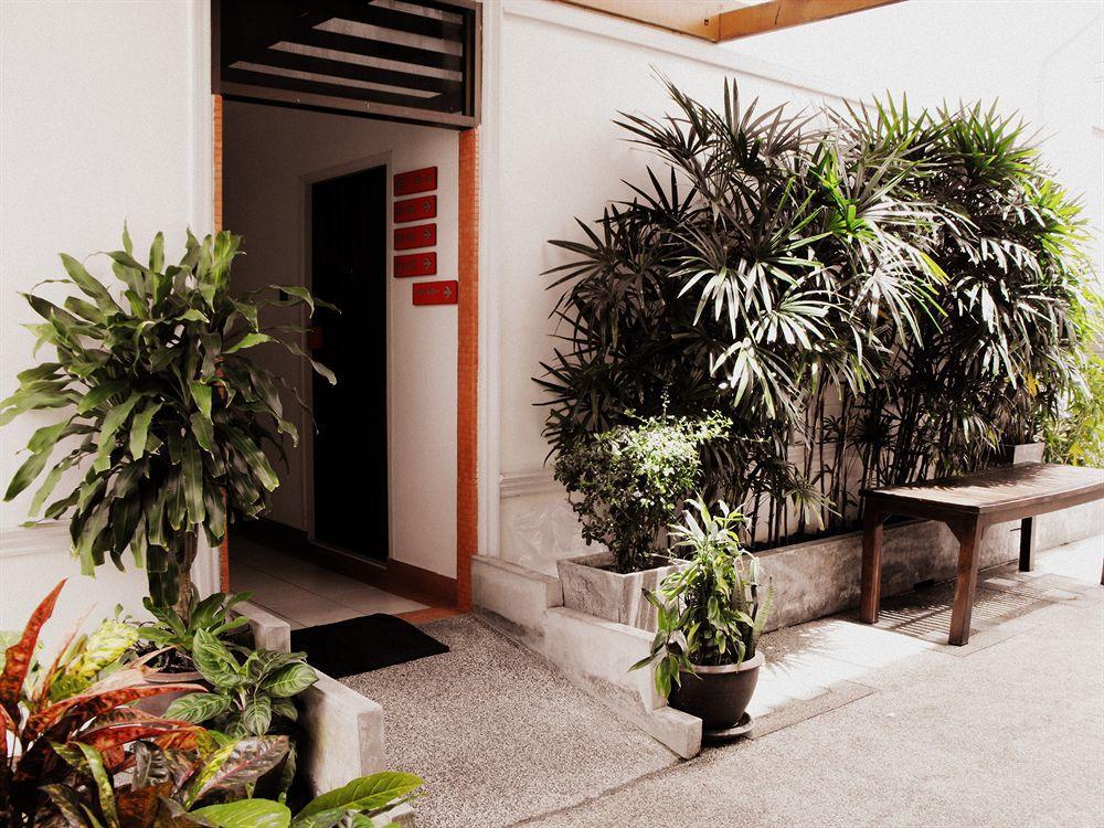 The Album Loft Apartman Patong Kültér fotó